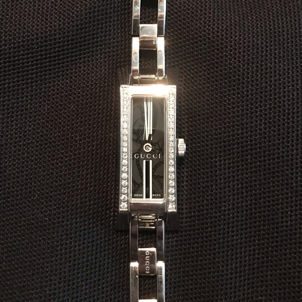 Gucci Diamond Watch